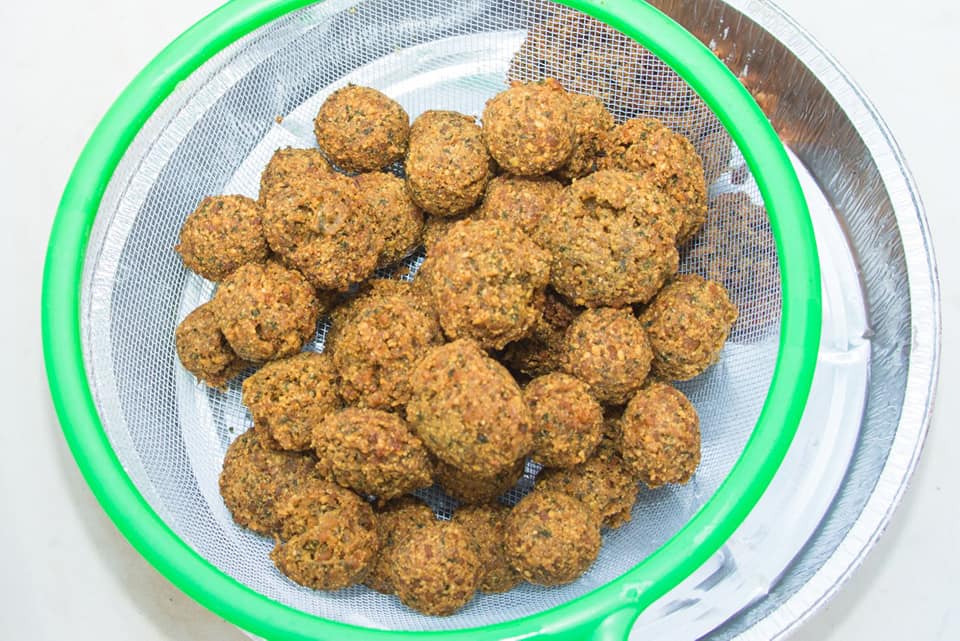 ארוחת ל"ג בעומר במעון ניצולי השואה