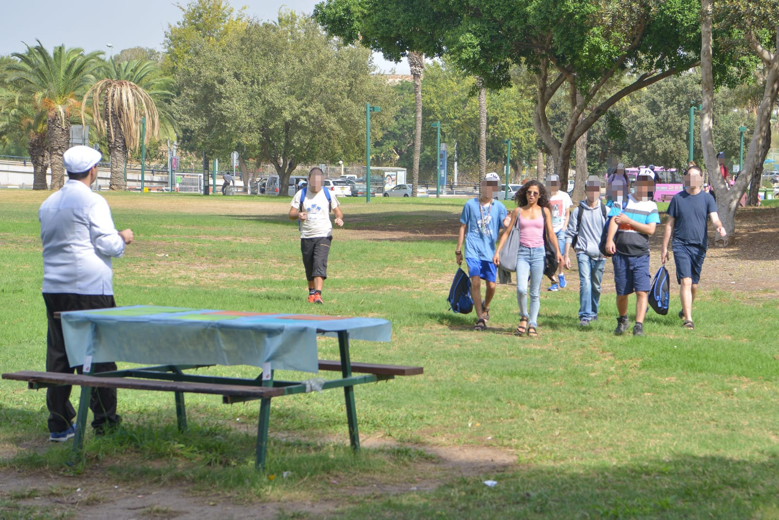 פיצה עם חניכי בית אקשטיין בטבע