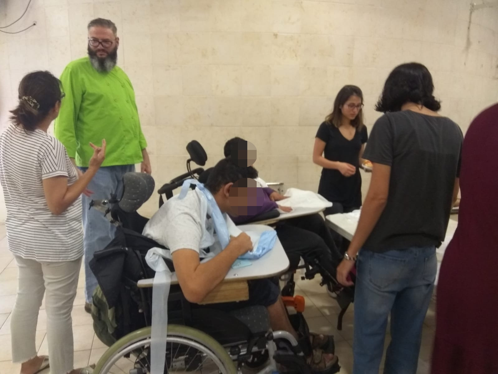 סדנת פיצה בבית נועם - יום 1 מ-3