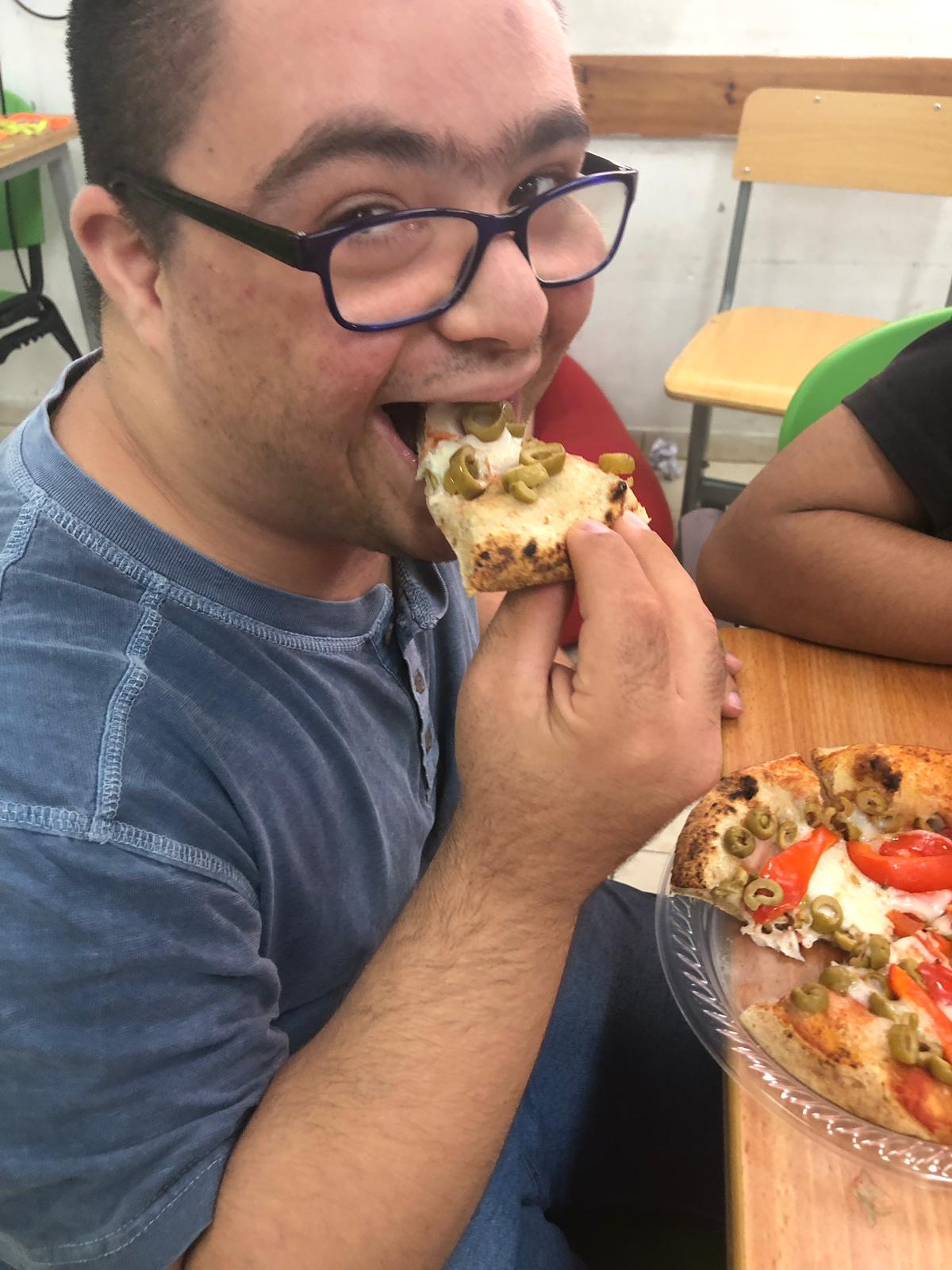 סדנת פיצה עם ילדי א"קים רמלה