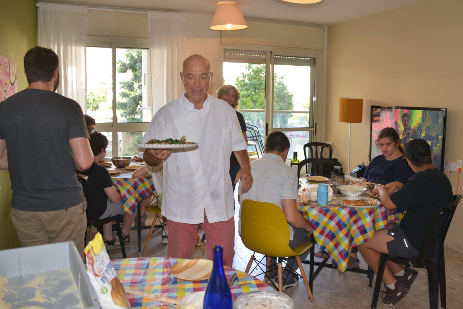 ילדי פרוייקט כפתור והשף צחי בוקששתר