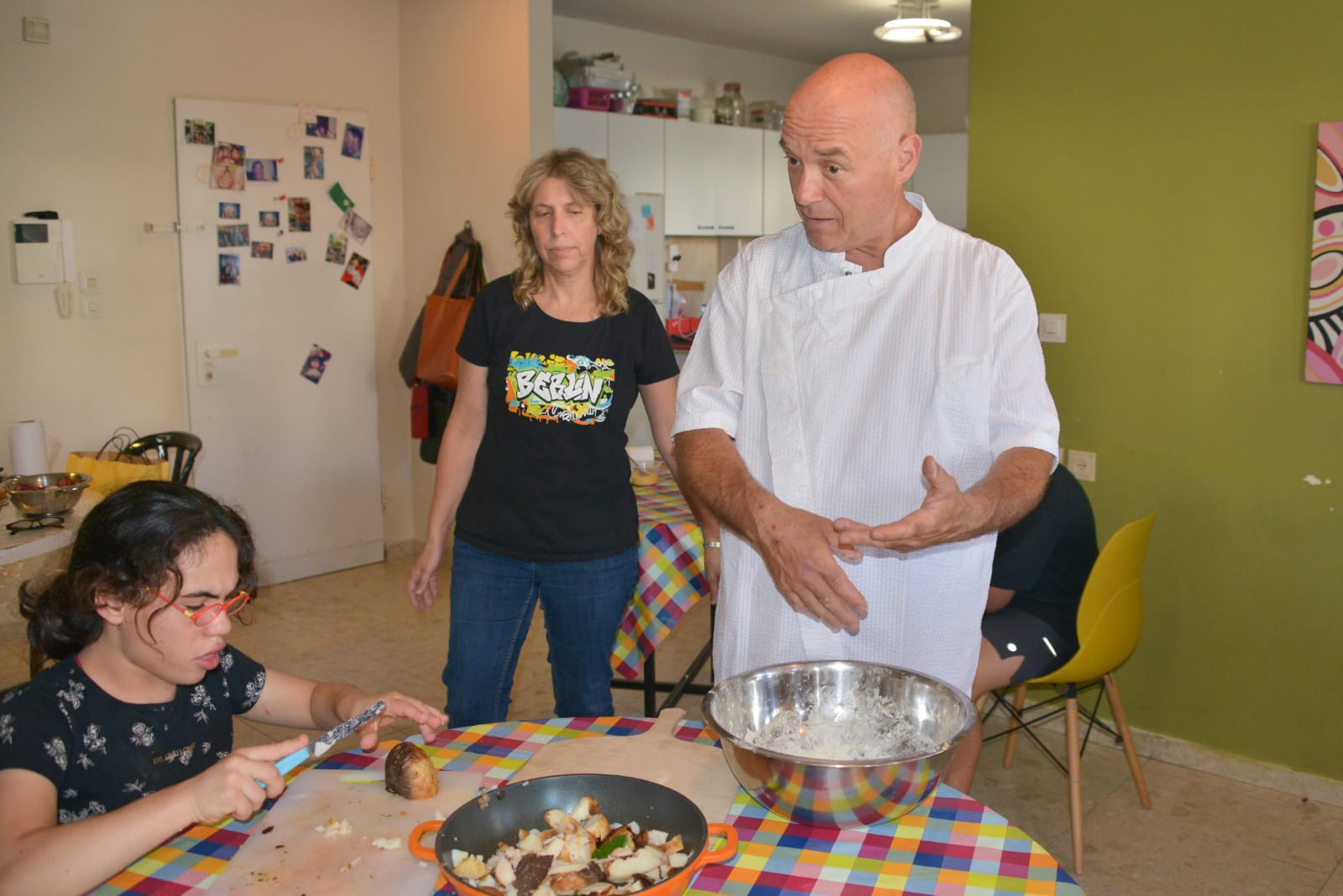 ילדי פרוייקט כפתור והשף צחי בוקששתר