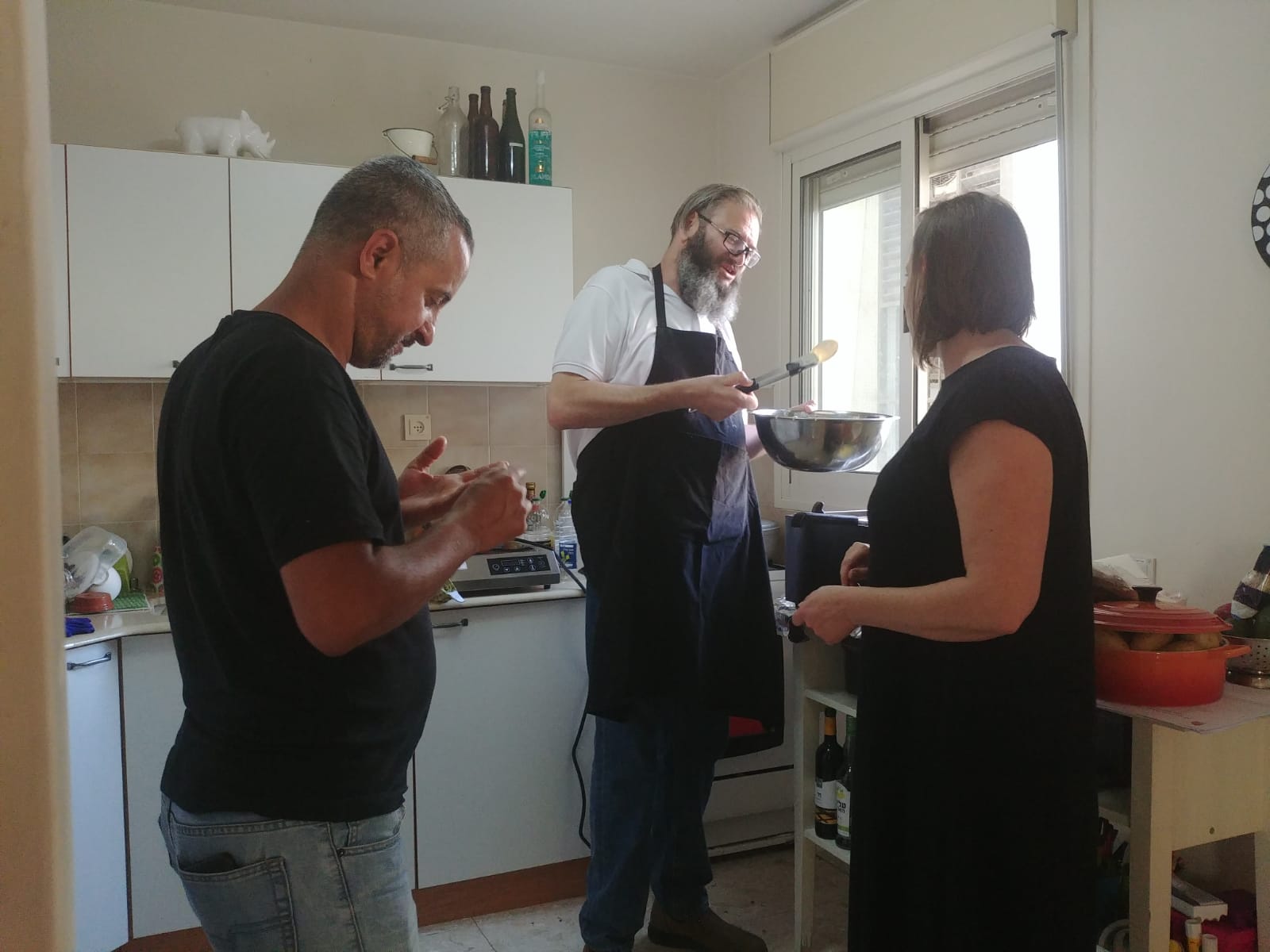 ילדי פרוייקט כפתור והשף איל לביא