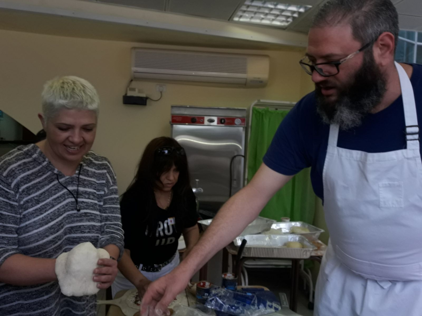 סדנת פיצה לחולות ומחלימות מסרטן