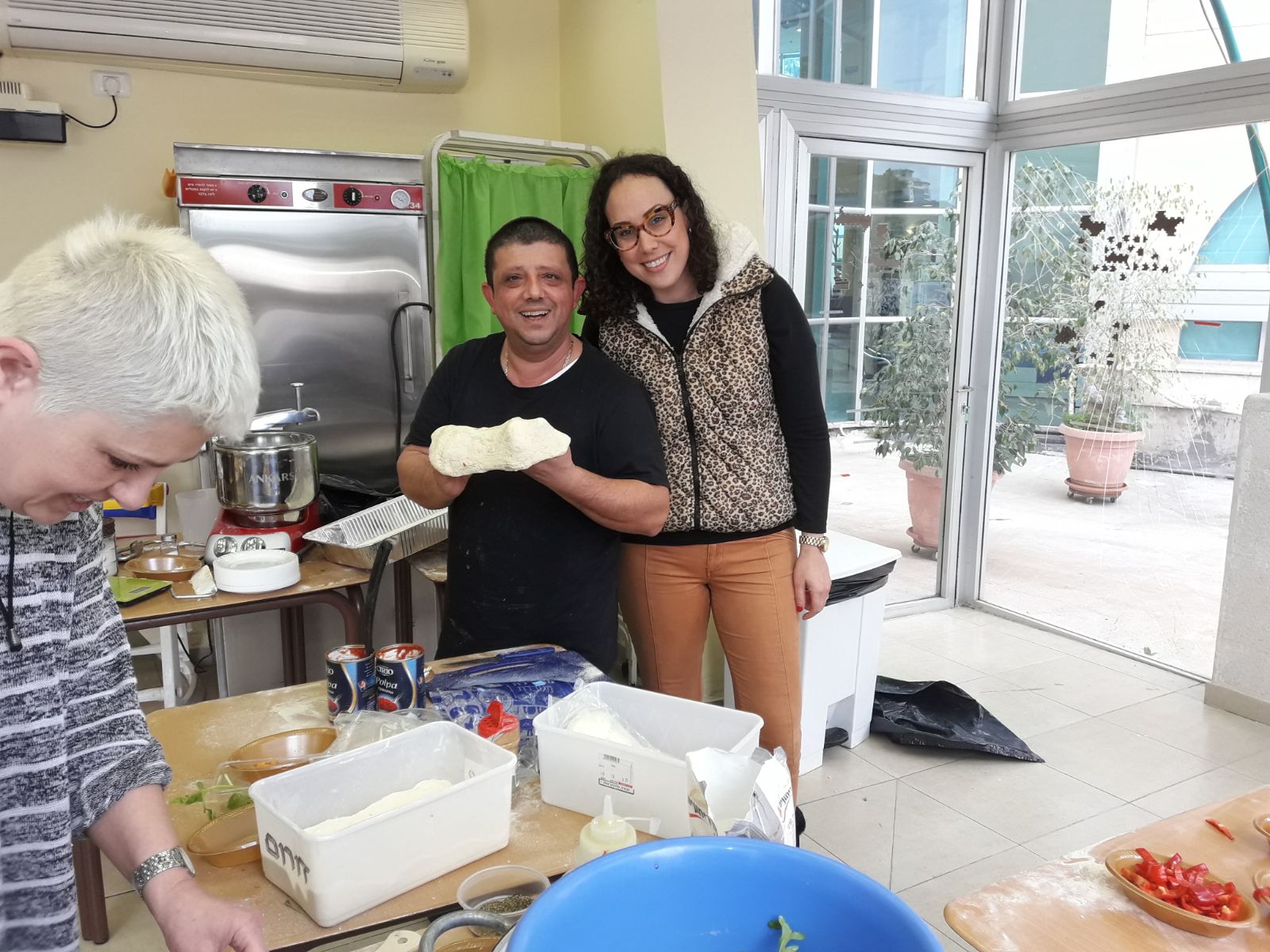 סדנת פיצה לחולות ומחלימות מסרטן